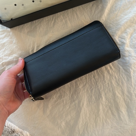 Brand new Kate spade poppy wallet - Picture 3 of 5